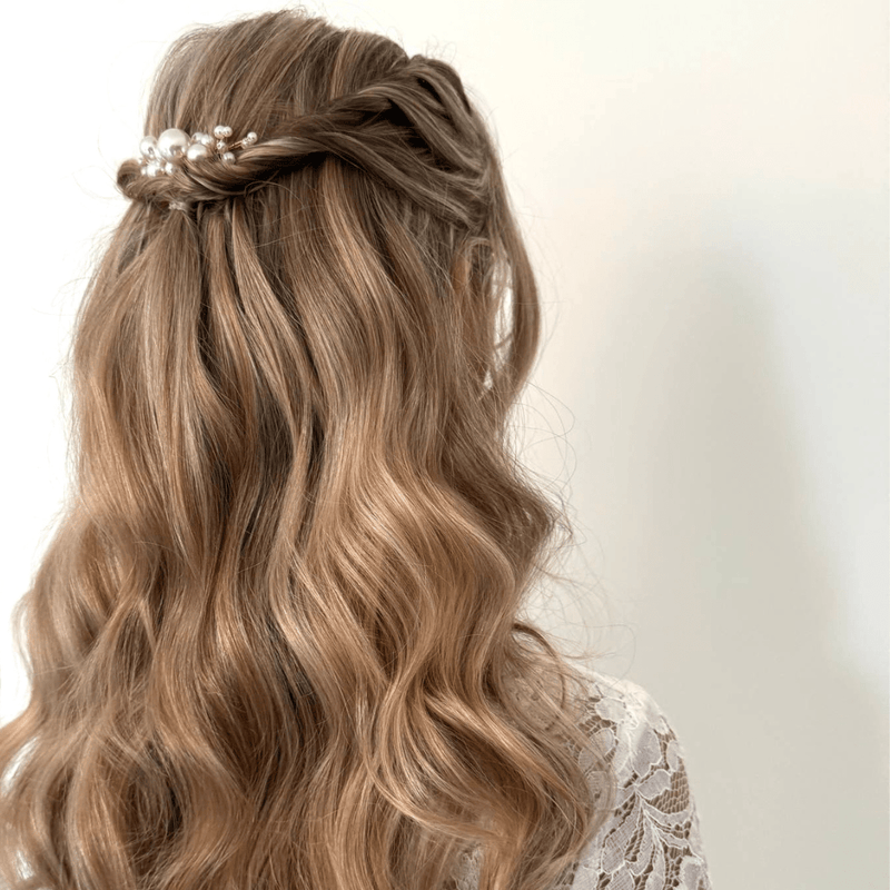 Konfirmationsstyling - Hårstyling - BeautyBoosters