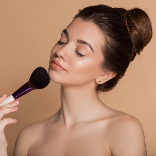 Konfirmationsstyling - Makeup OG Hårstyling - BeautyBoosters