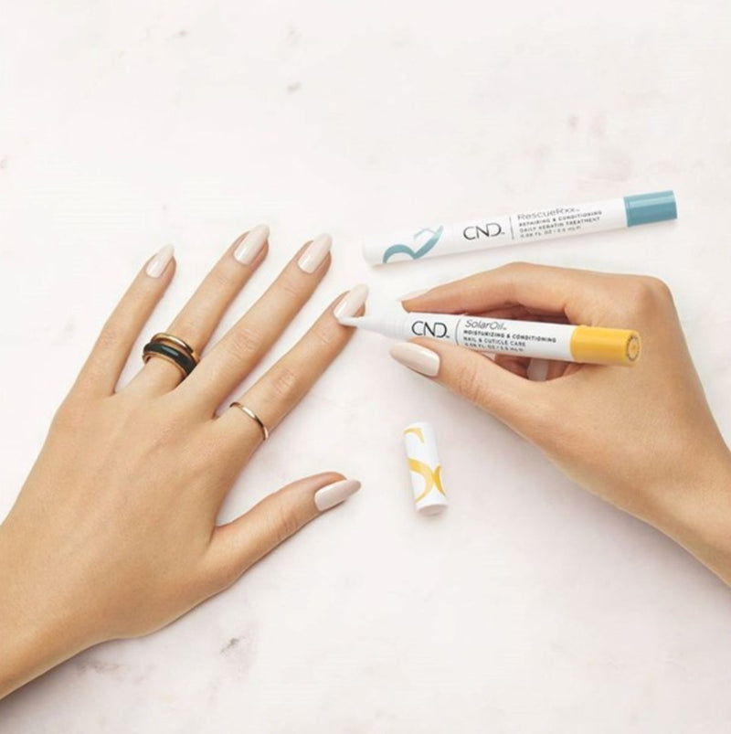 CND SolarOil™ Nail & Cuticle Treatment (to-go pen) - BeautyBoosters